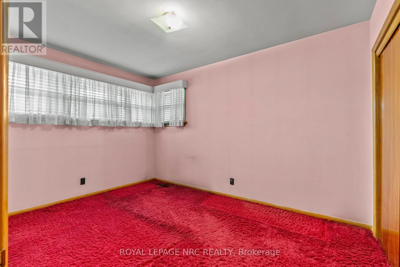 552 Bunting Road Property Photo 20