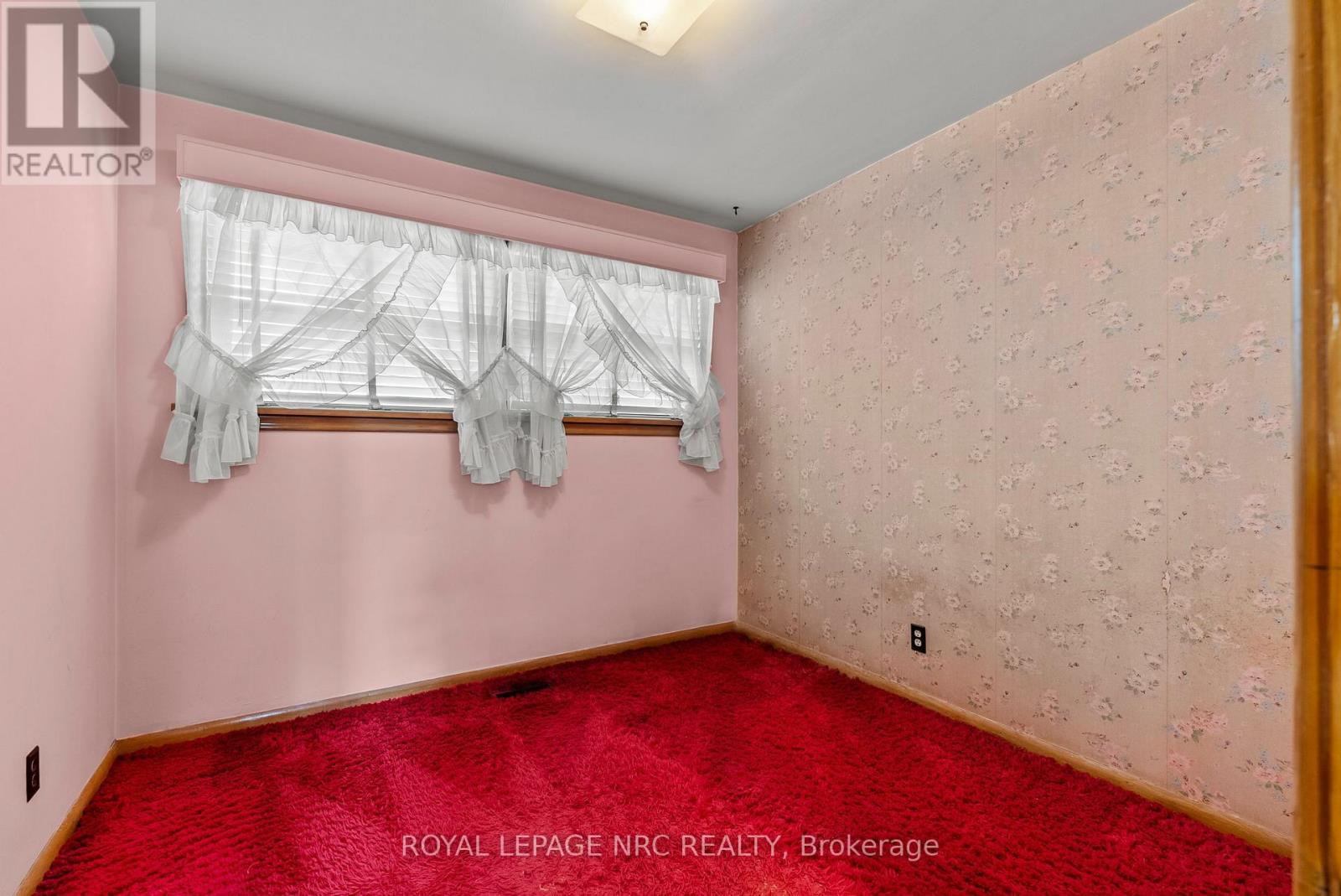 552 Bunting Road Property Photo 22