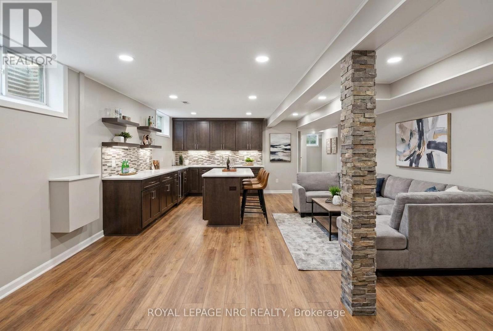 552 Bunting Road Property Photo 30