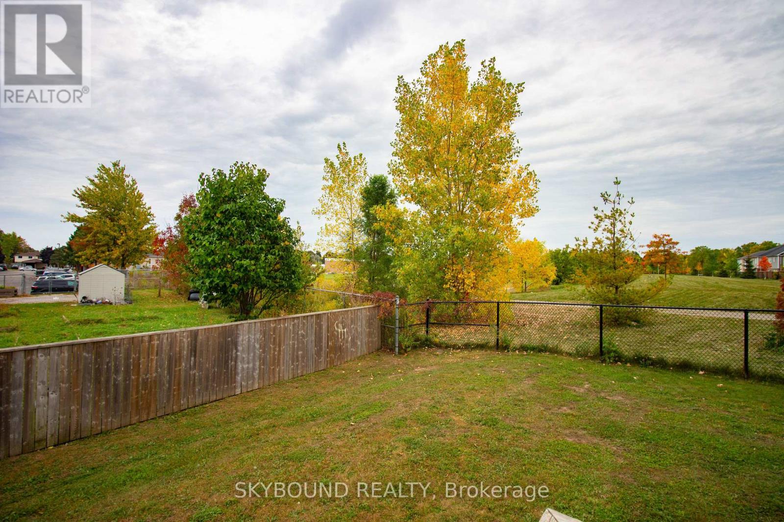 8 - 395 Linden Drive Property Photo 19