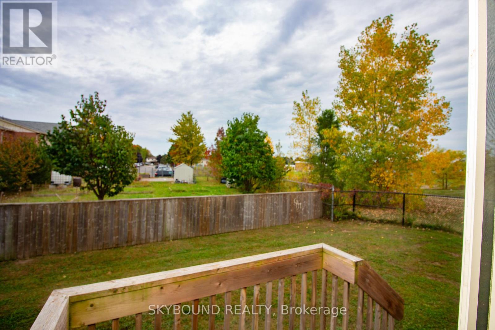 8 - 395 Linden Drive Property Photo 21