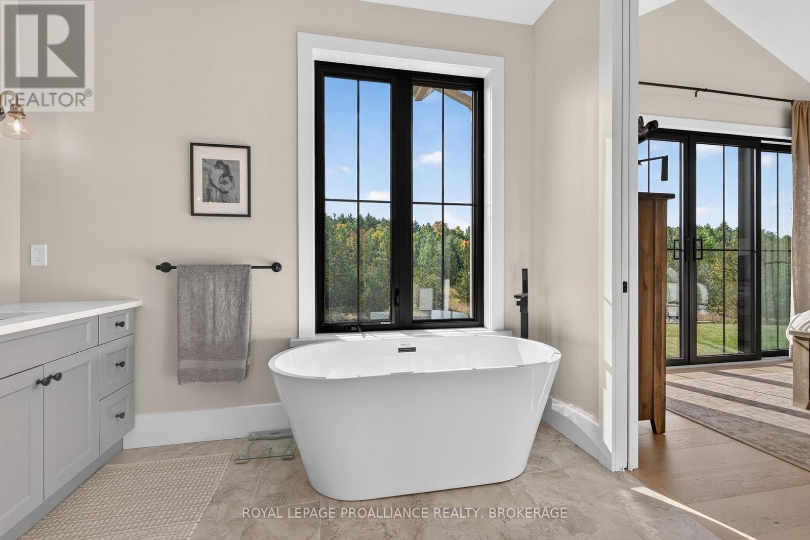 516 Colebrook Road Property Photo 27
