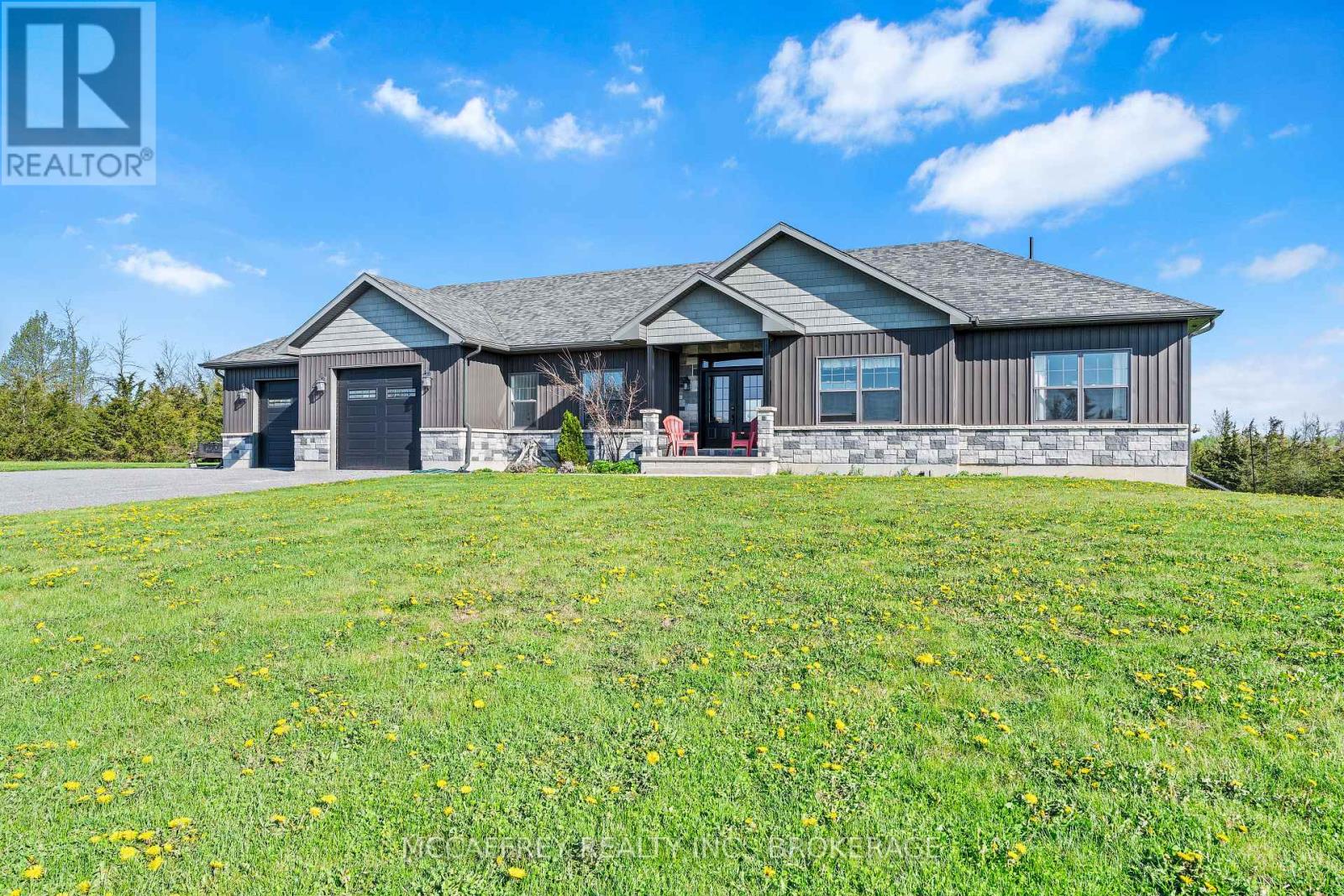 573 Glennelm Road Property Photo