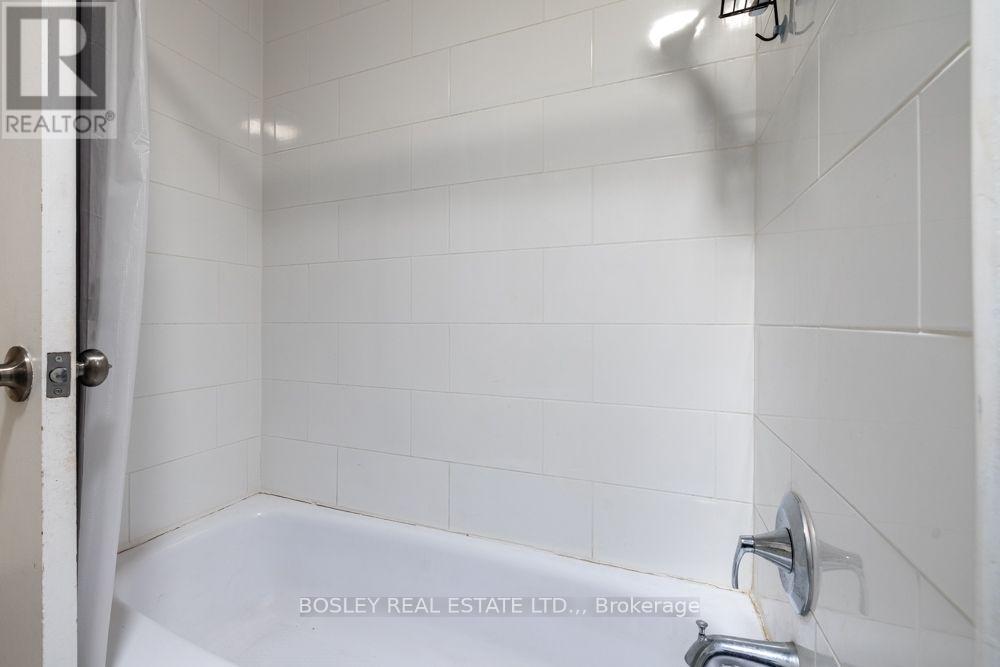 15 Alden Court Property Photo 17