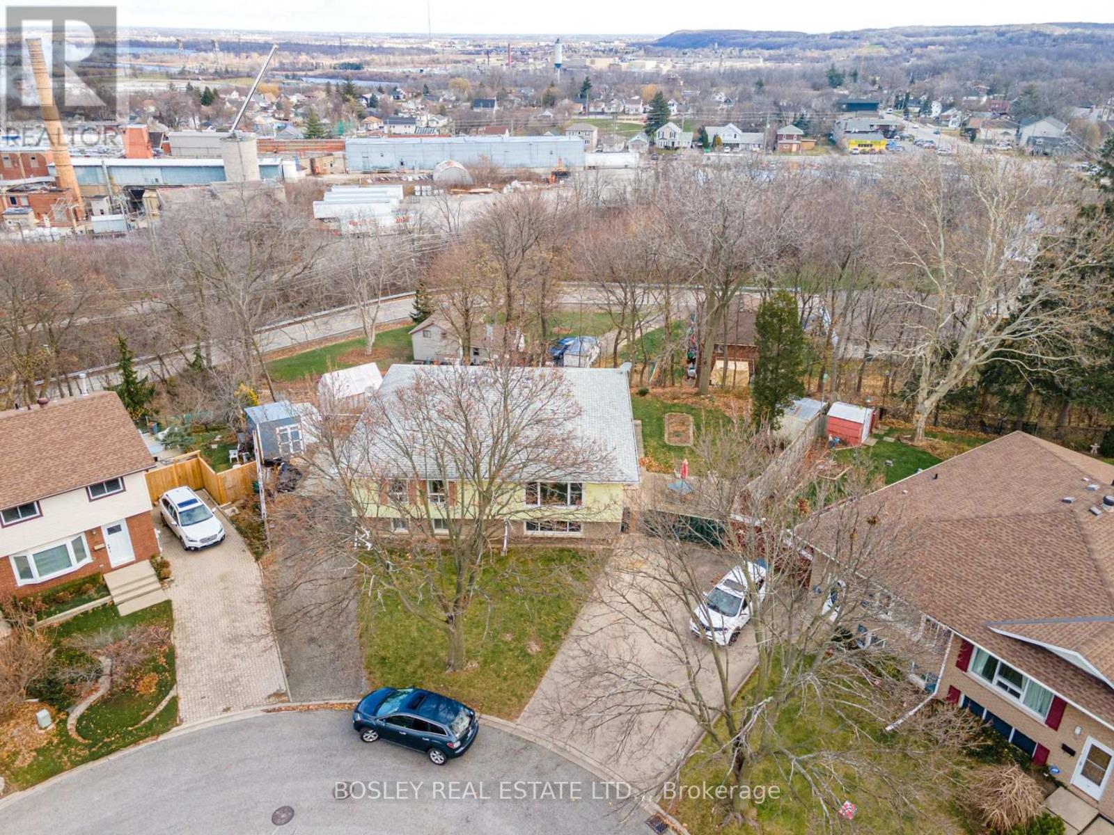 15 Alden Court Property Photo 39
