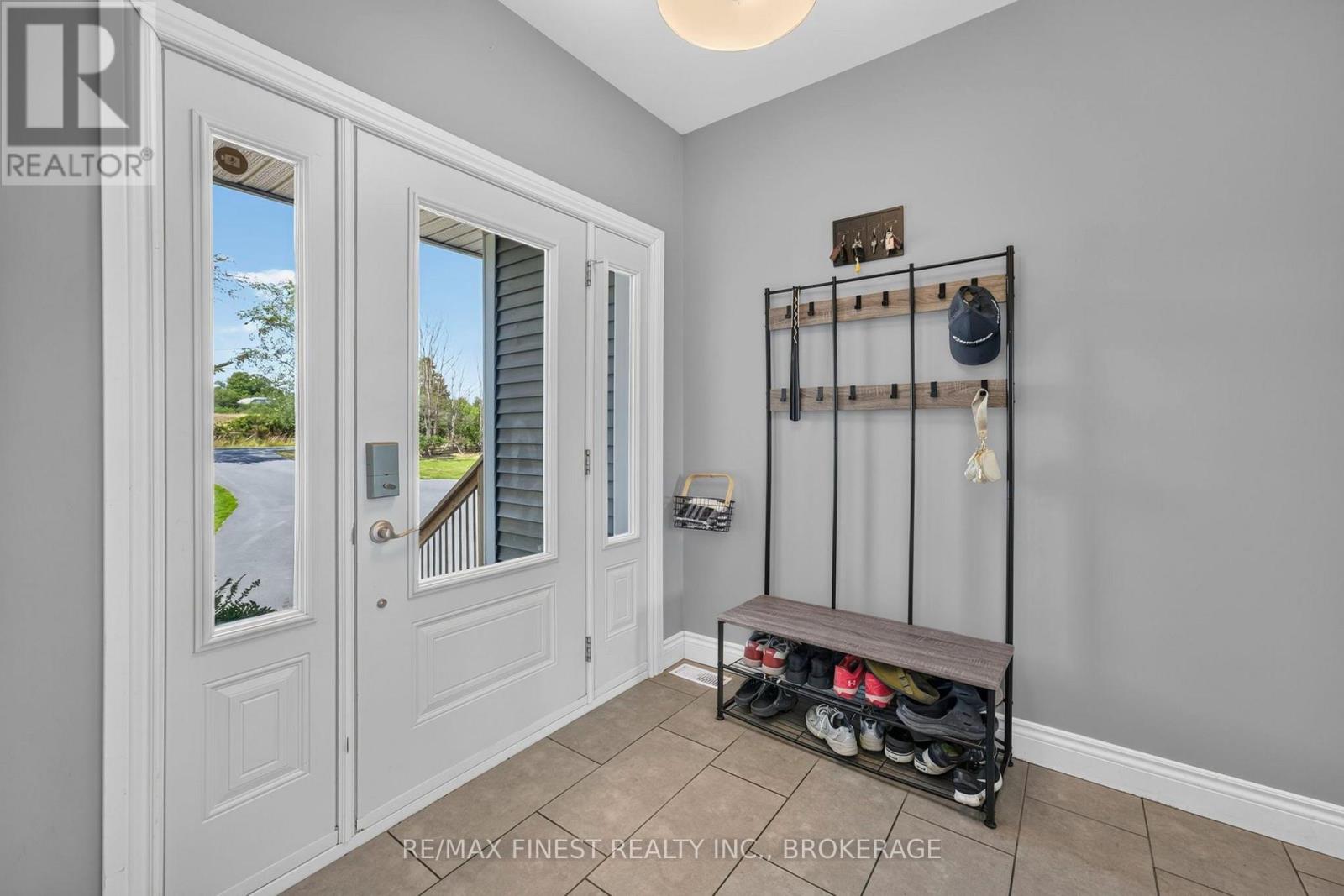 292 Glennelm Road Property Photo 16