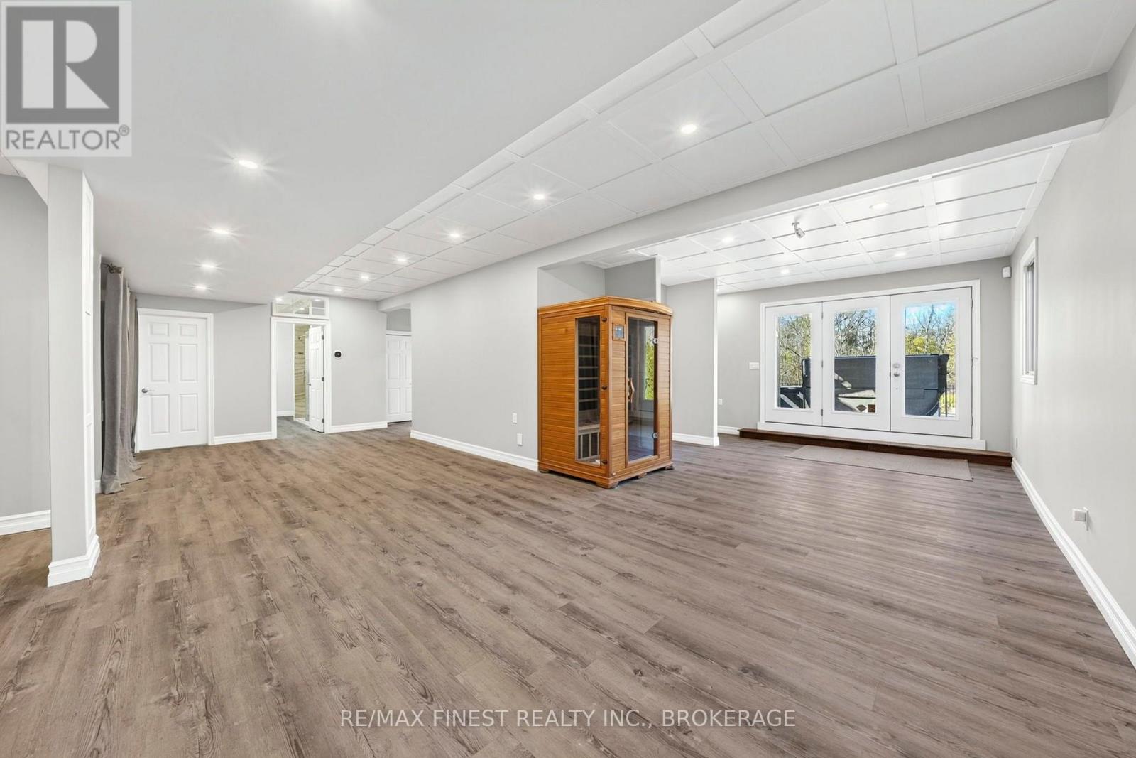 710 Kananaskis Drive Property Photo 35
