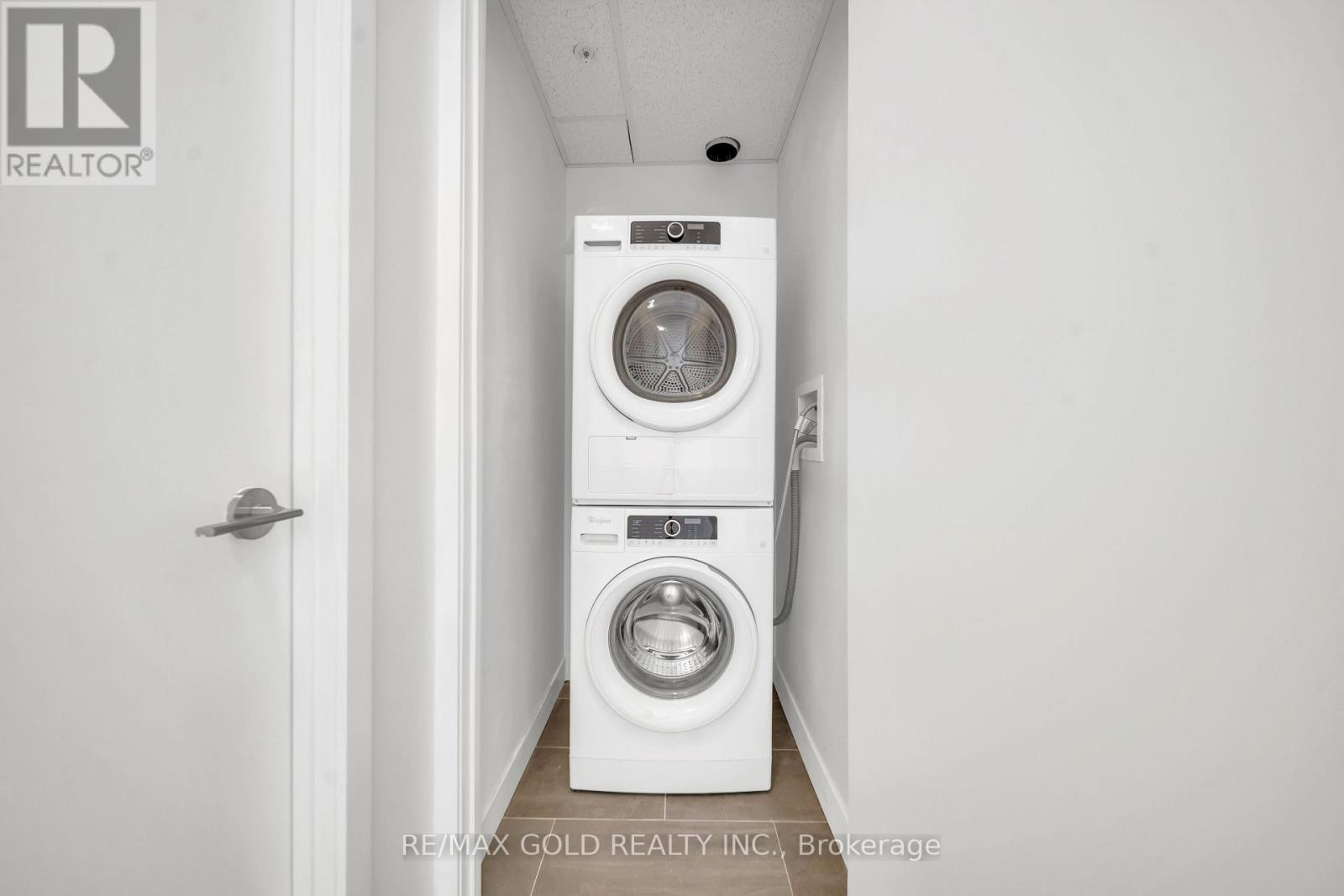 803 - 128 King Street N Property Photo 28