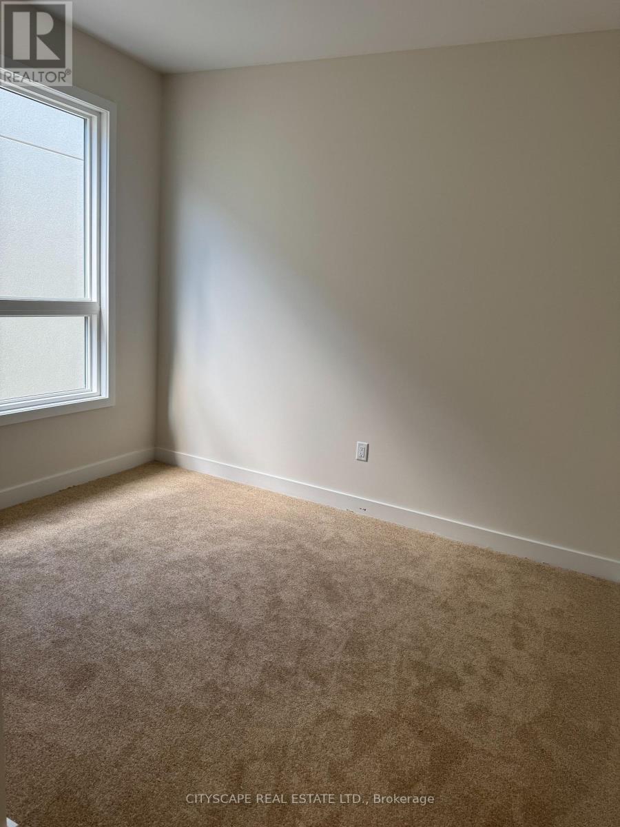 190 Stoneleigh Drive Property Photo 12