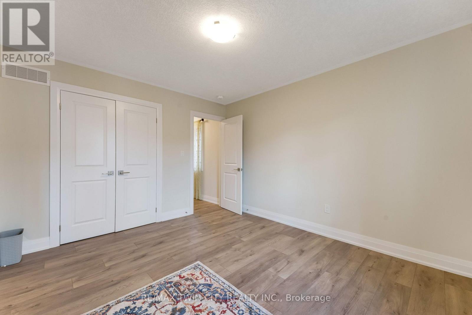 31 Jacob Detweiller Drive Property Photo 26