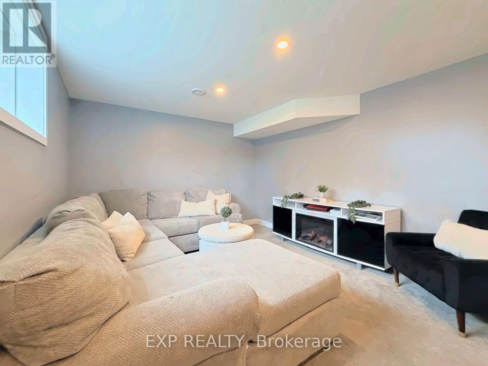 543 Rathburn Lane Property Photo 42