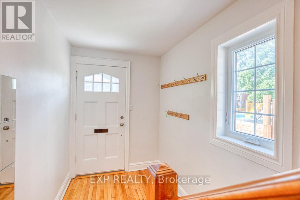 413 Holland Avenue Property Photo 6