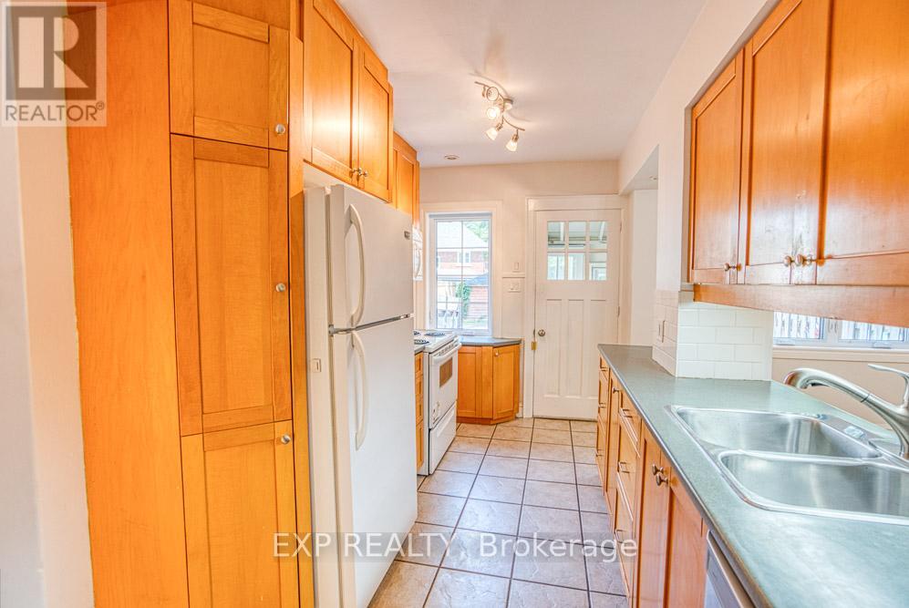 413 Holland Avenue Property Photo 18