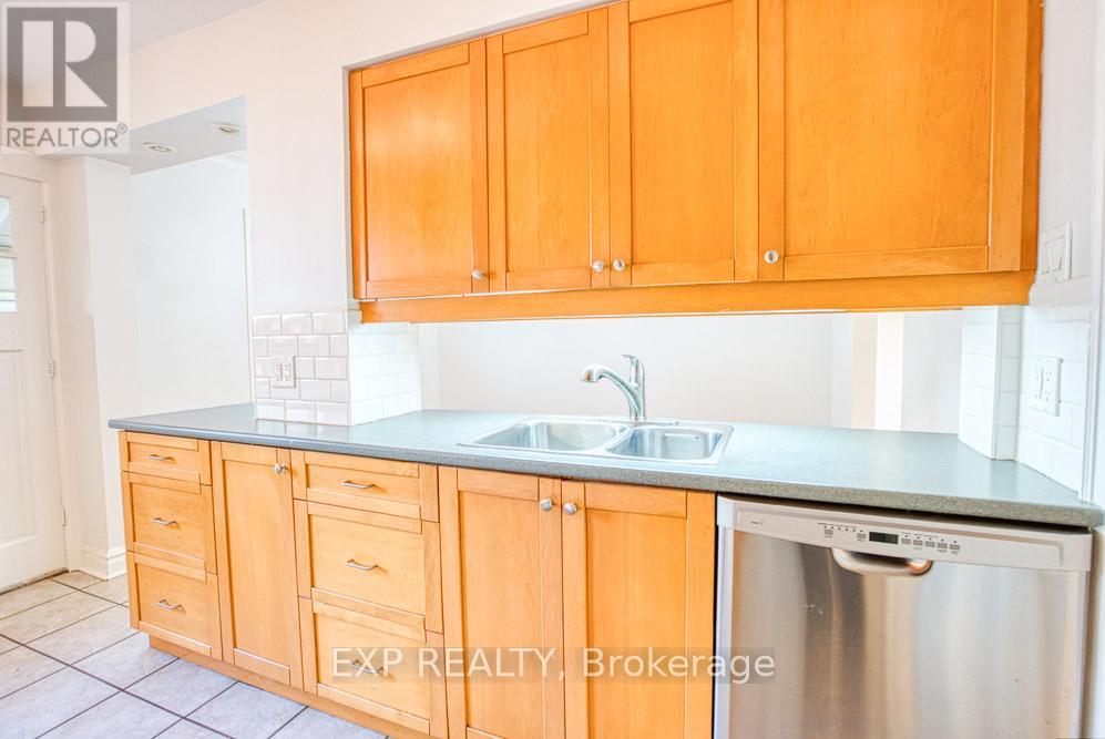 413 Holland Avenue Property Photo 19