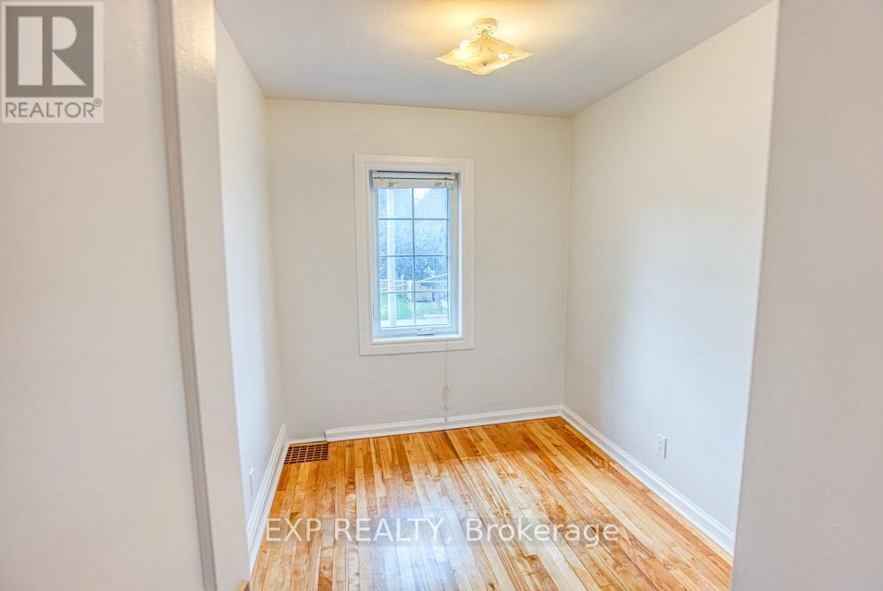 413 Holland Avenue Property Photo 32
