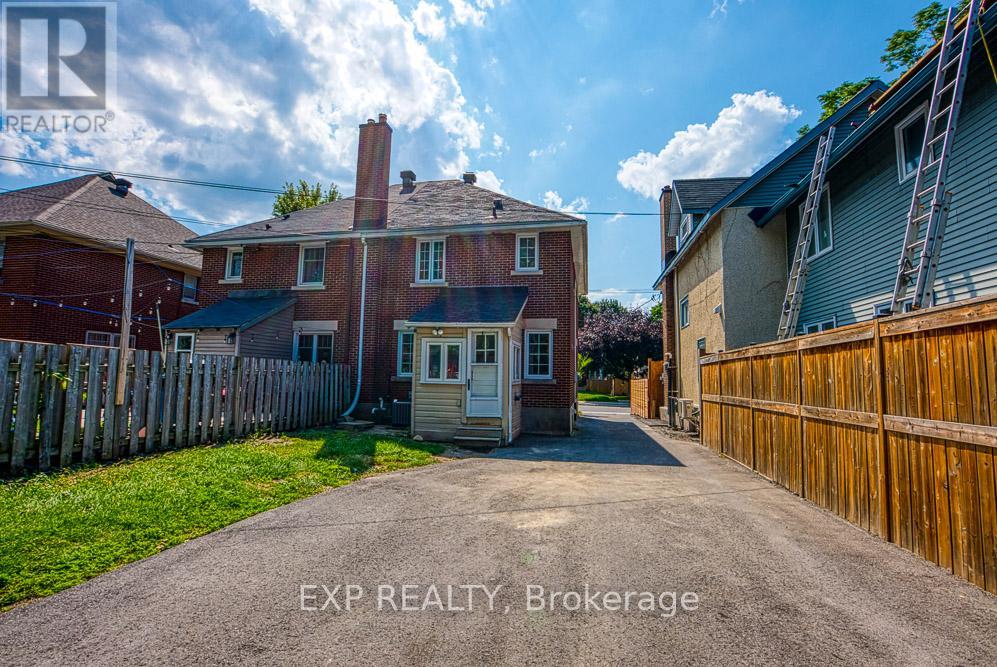 413 Holland Avenue Property Photo 44