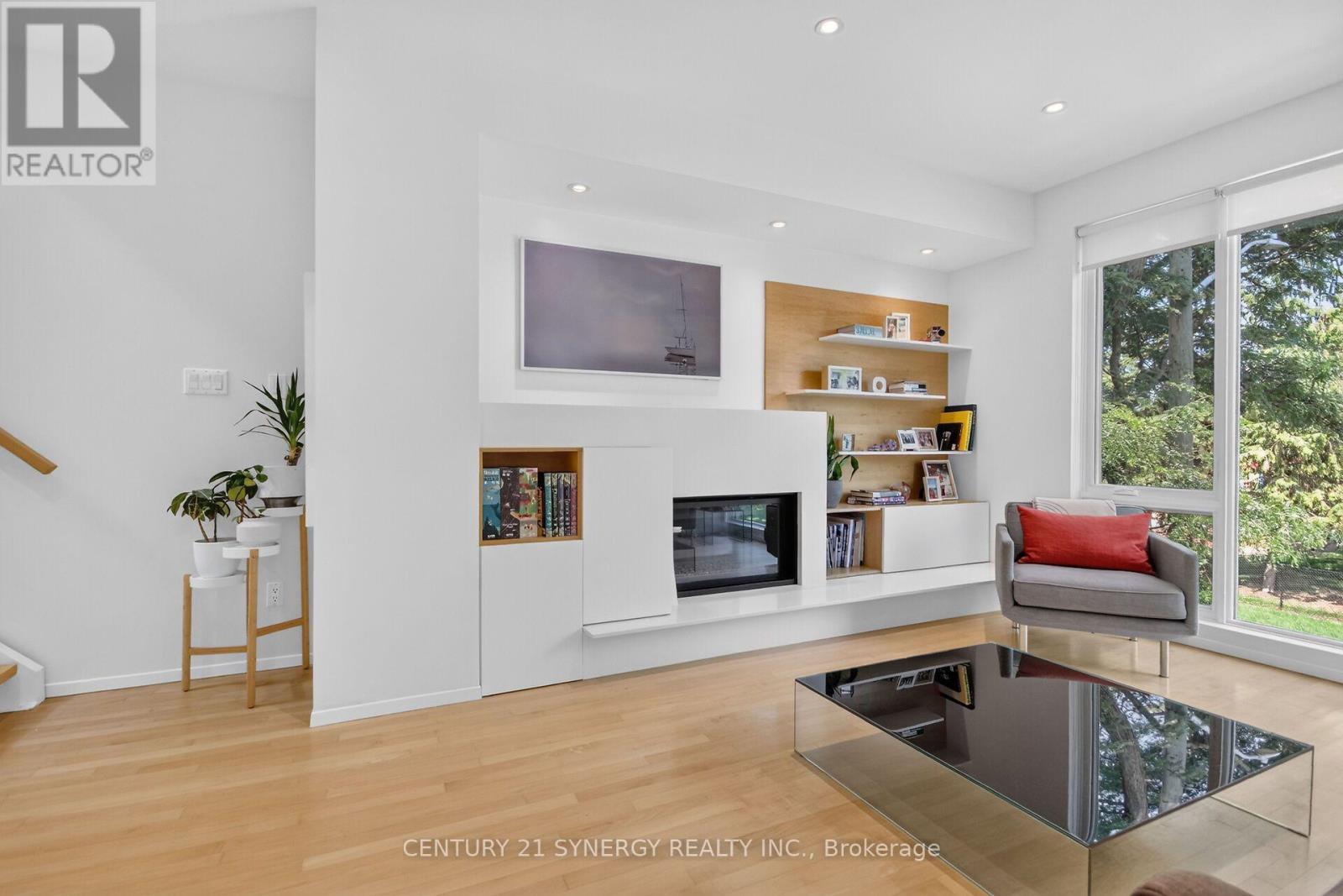 24 Stonehurst Avenue Property Photo 25