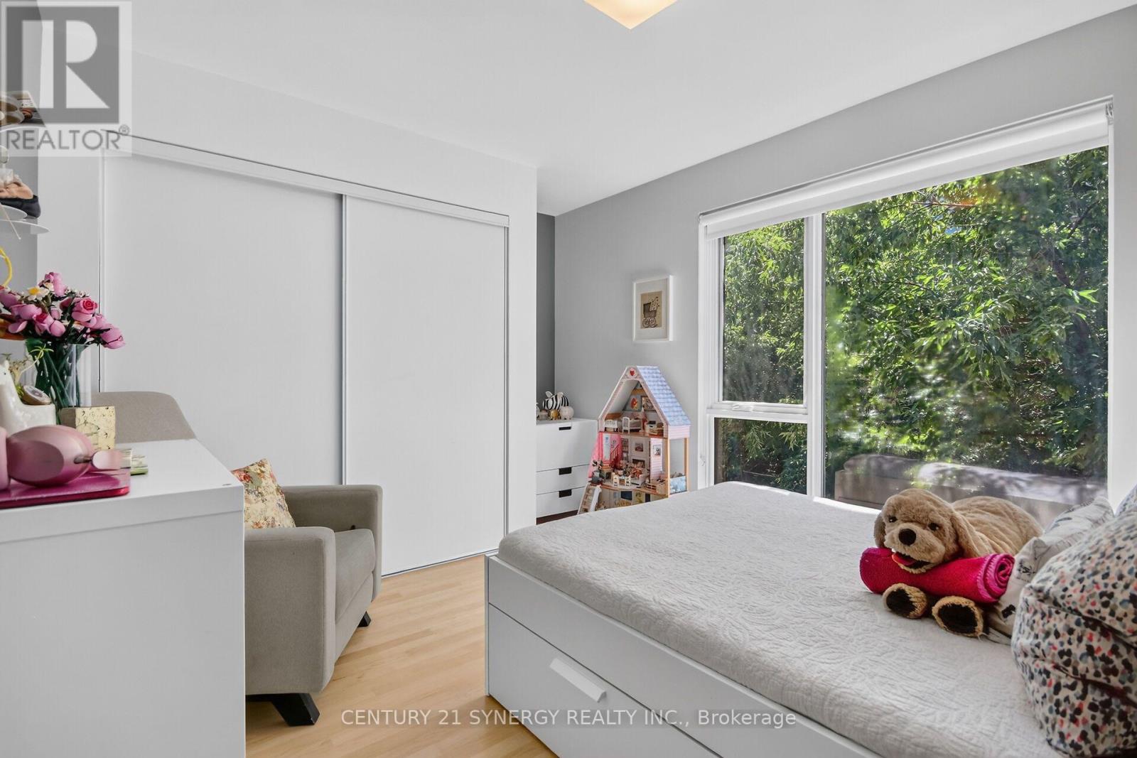 24 Stonehurst Avenue Property Photo 31