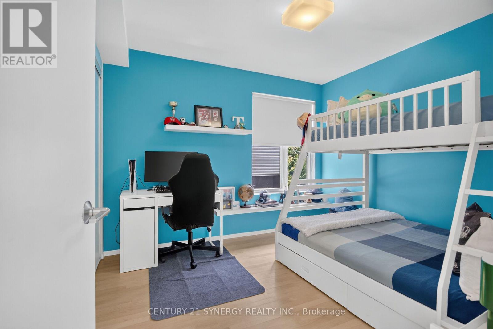 24 Stonehurst Avenue Property Photo 33