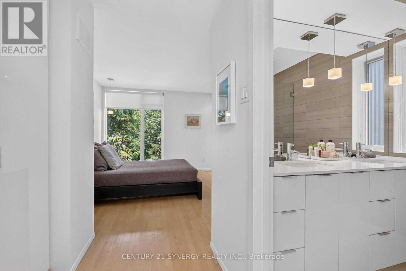 24 Stonehurst Avenue Property Photo 35