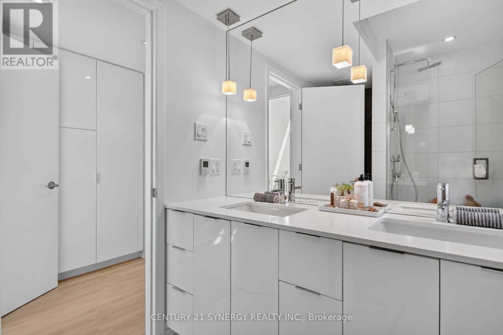 24 Stonehurst Avenue Property Photo 38