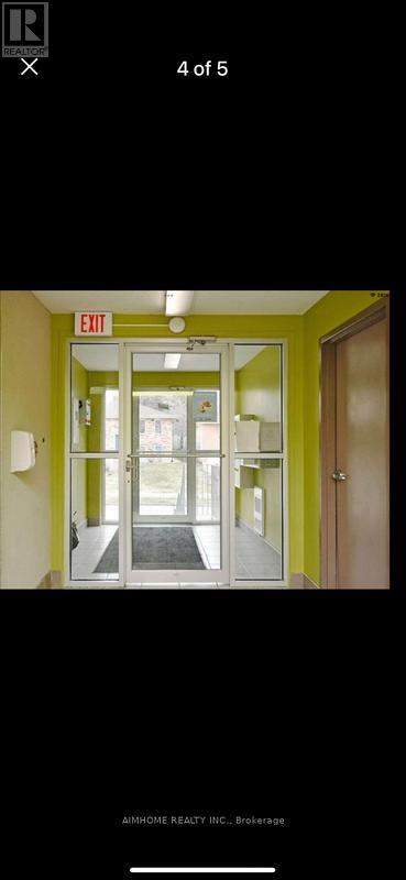 403 - 261 Lester Street Property Photo 2