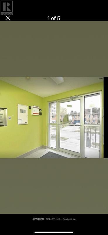 403 - 261 Lester Street Property Photo 3