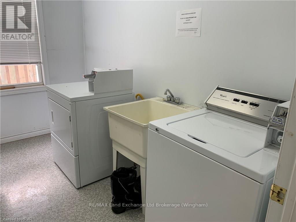276 Centre Street Property Photo 11