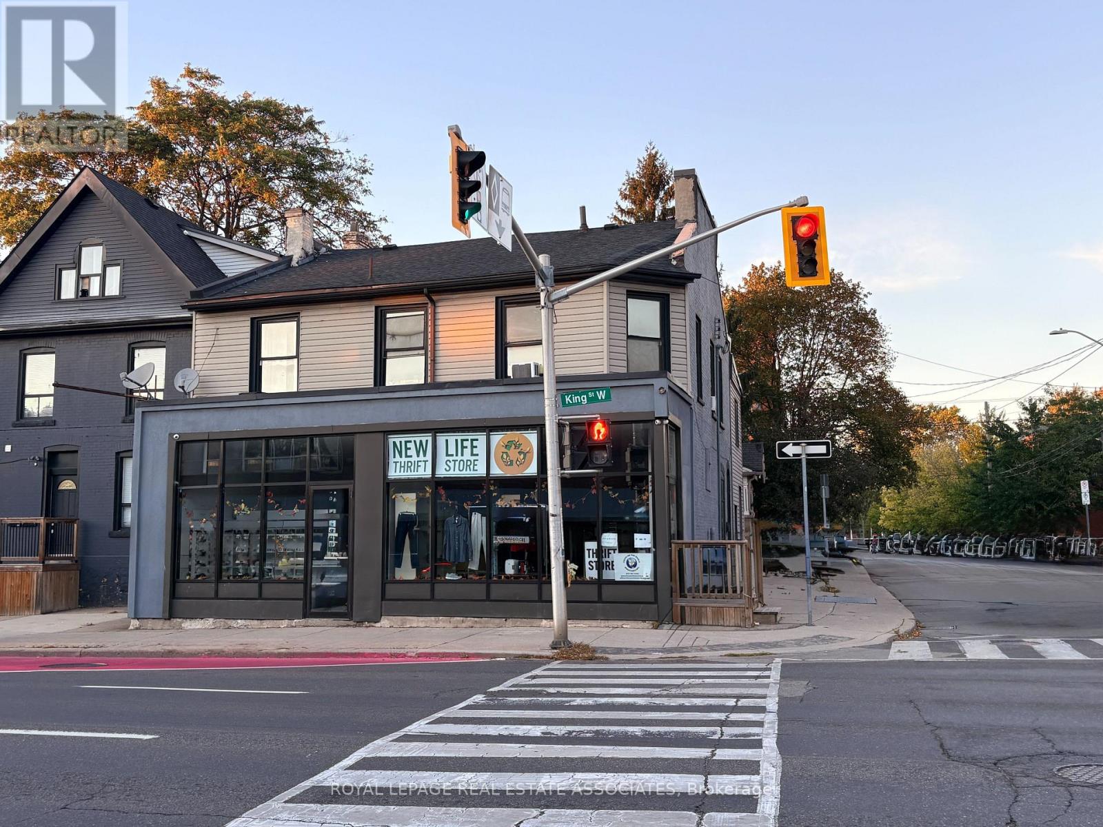 428 KING STREET W Property Photo 1