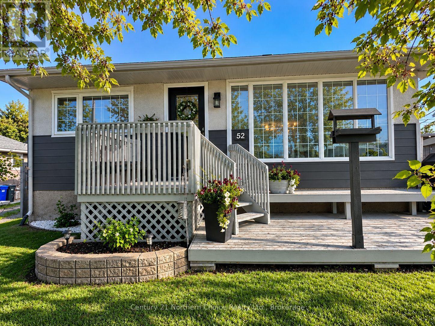 52 Dickenson Road Property Photo 1
