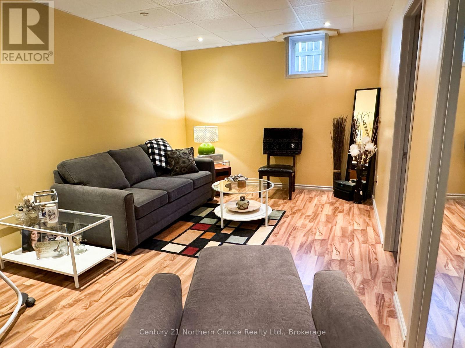 52 Dickenson Road Property Photo 13