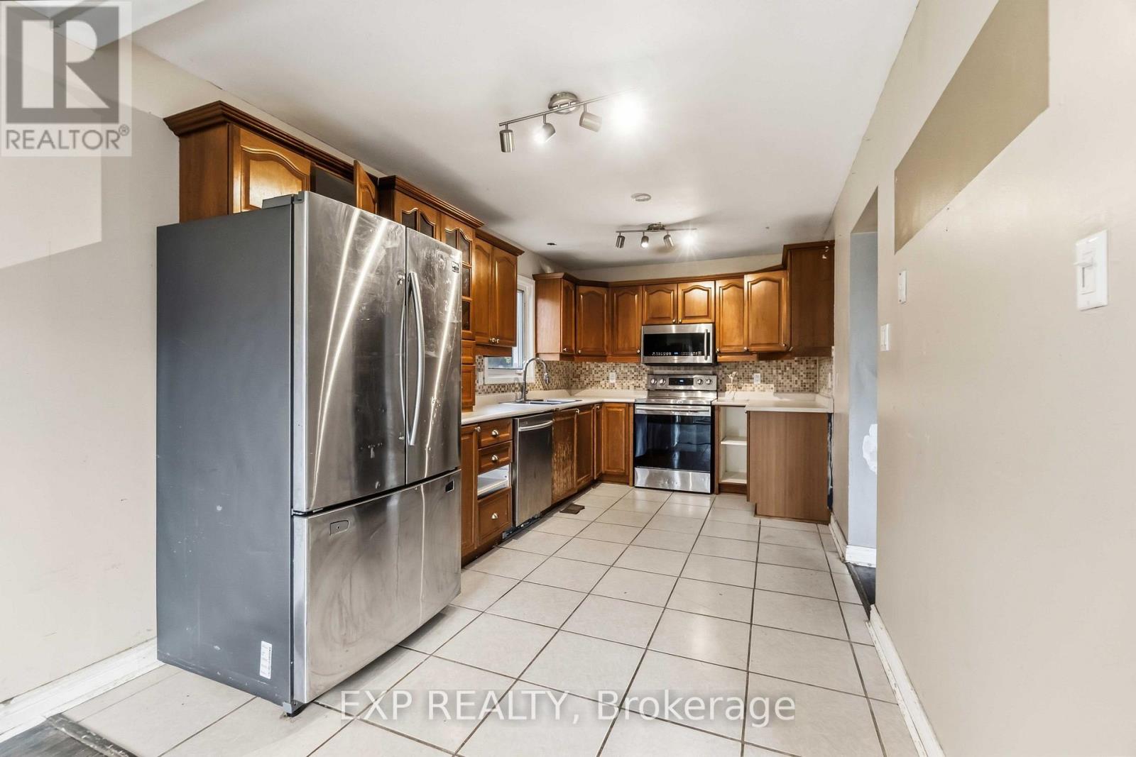 7 Fulham Court Property Photo 10