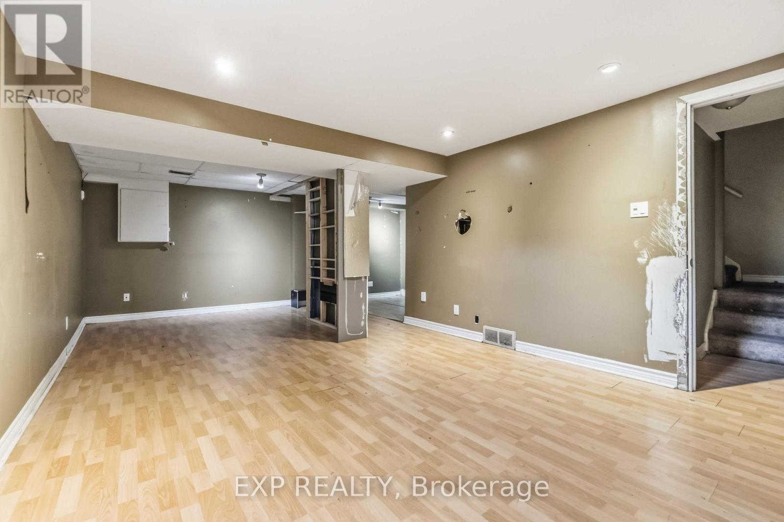 7 Fulham Court Property Photo 28