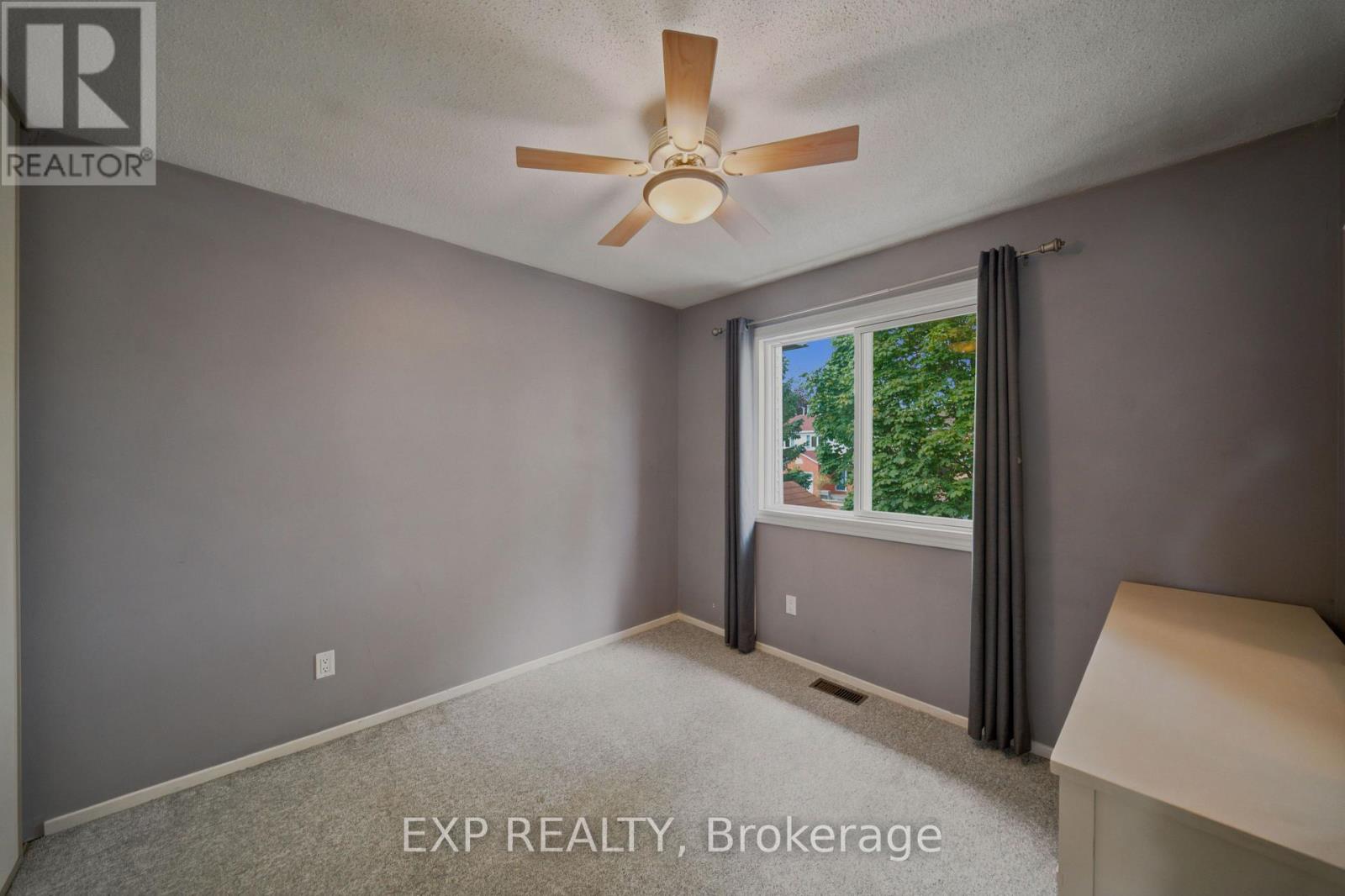 574 Latour Crescent Property Photo 19