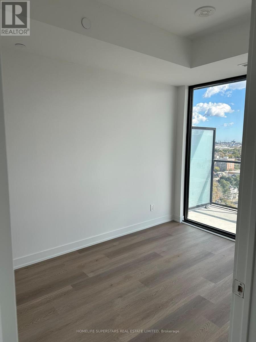 1612 - 101 John Street Property Photo 12