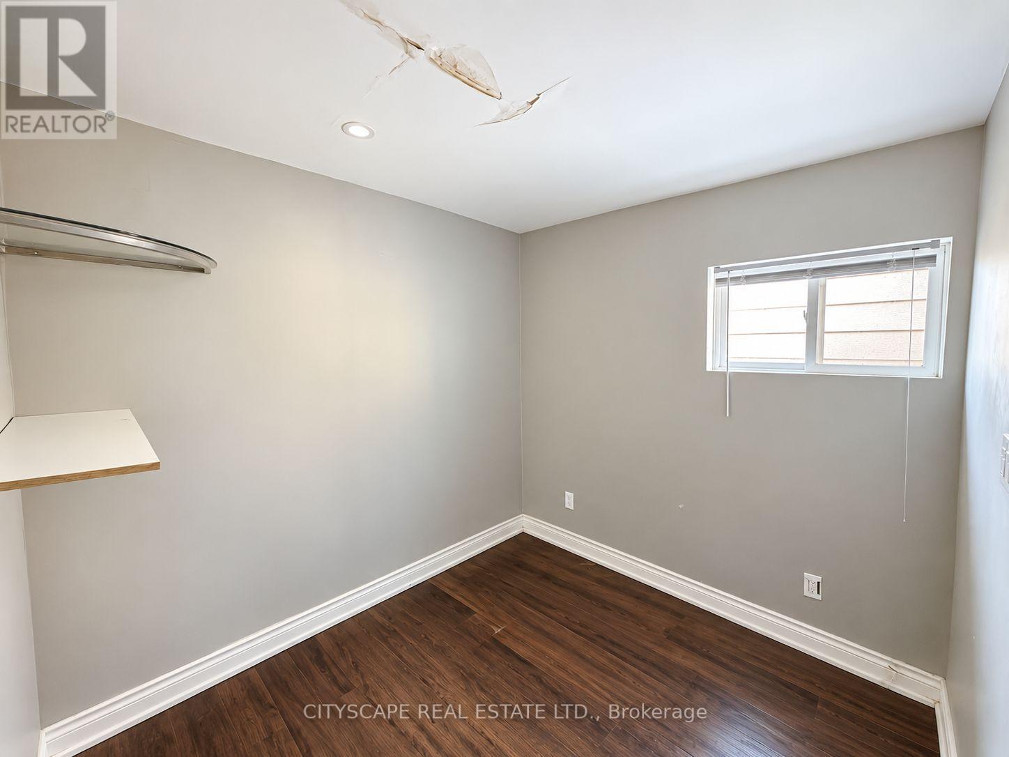 198 Tragina Avenue N Property Photo 20
