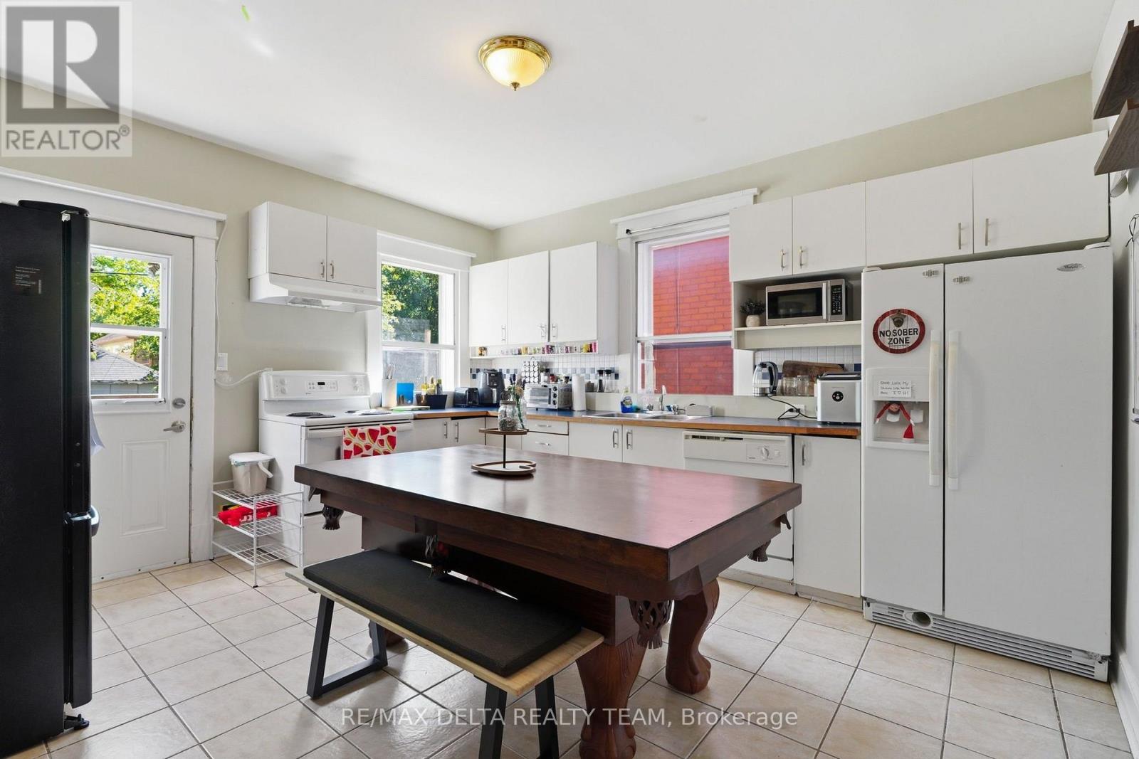 179-181 Goulburn Avenue Property Photo 9