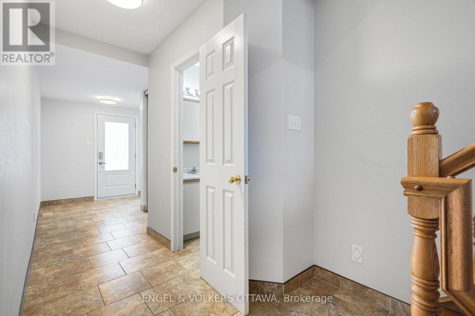 1321 Morley Boulevard Property Photo 3