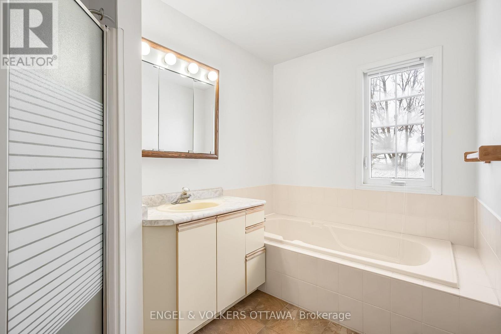 1321 Morley Boulevard Property Photo 13