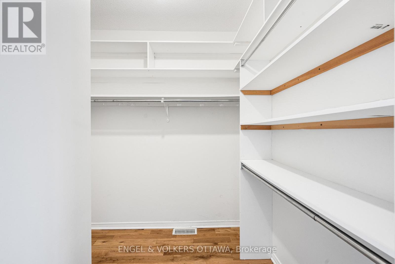 1321 Morley Boulevard Property Photo 14