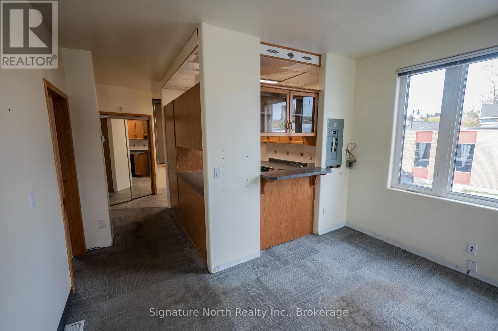 287 Bay Street Property Photo 15