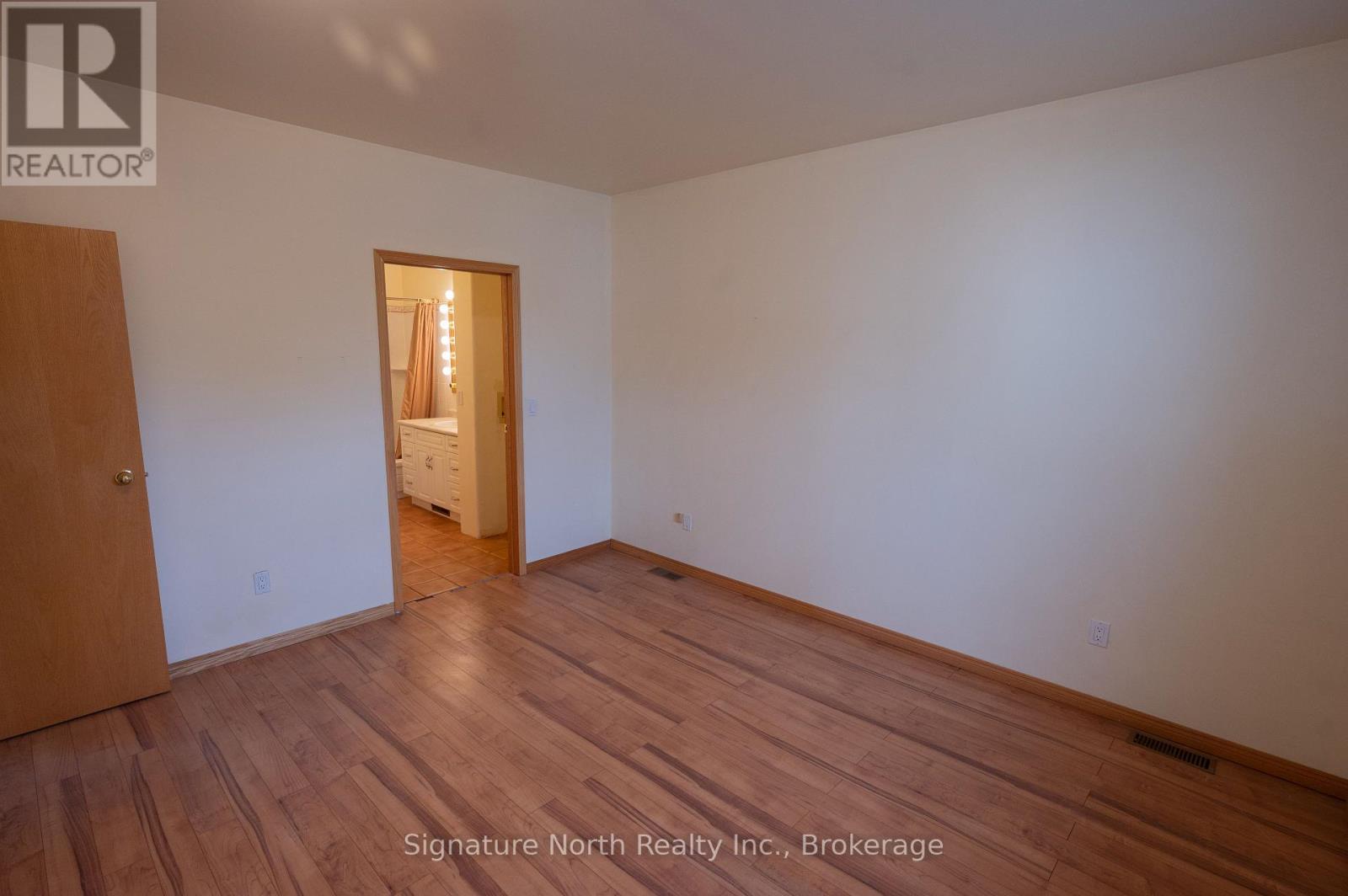 287 Bay Street Property Photo 21