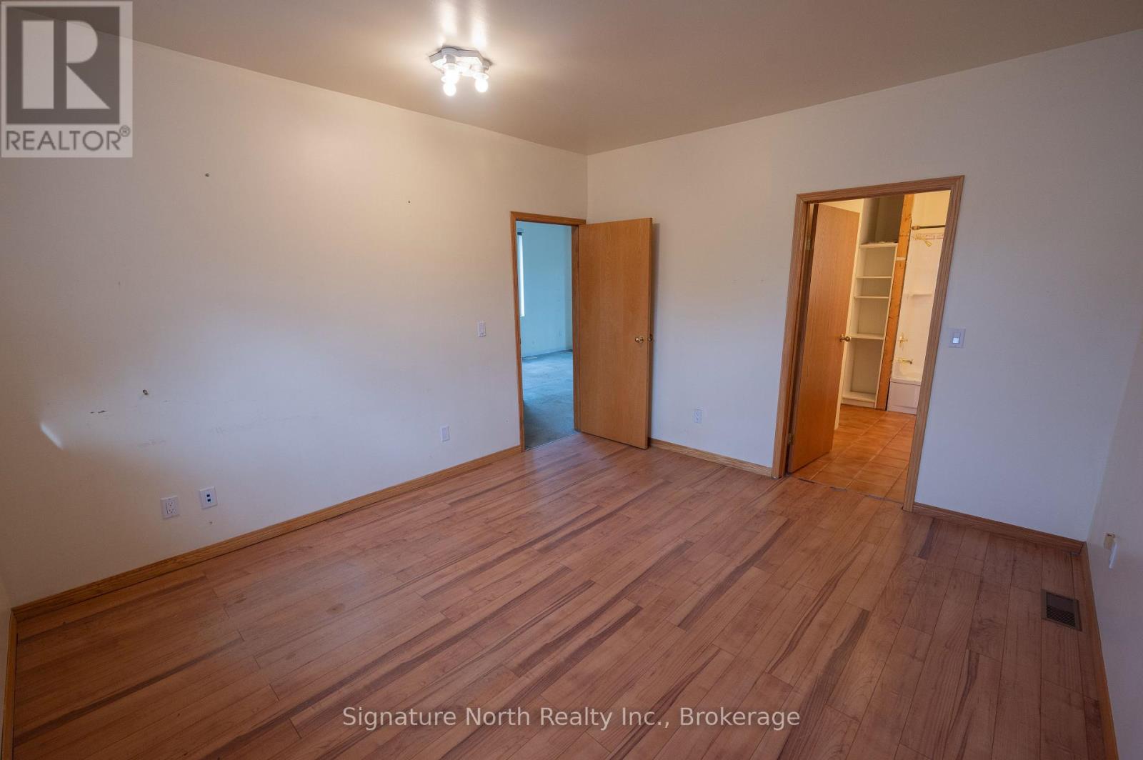 287 Bay Street Property Photo 22