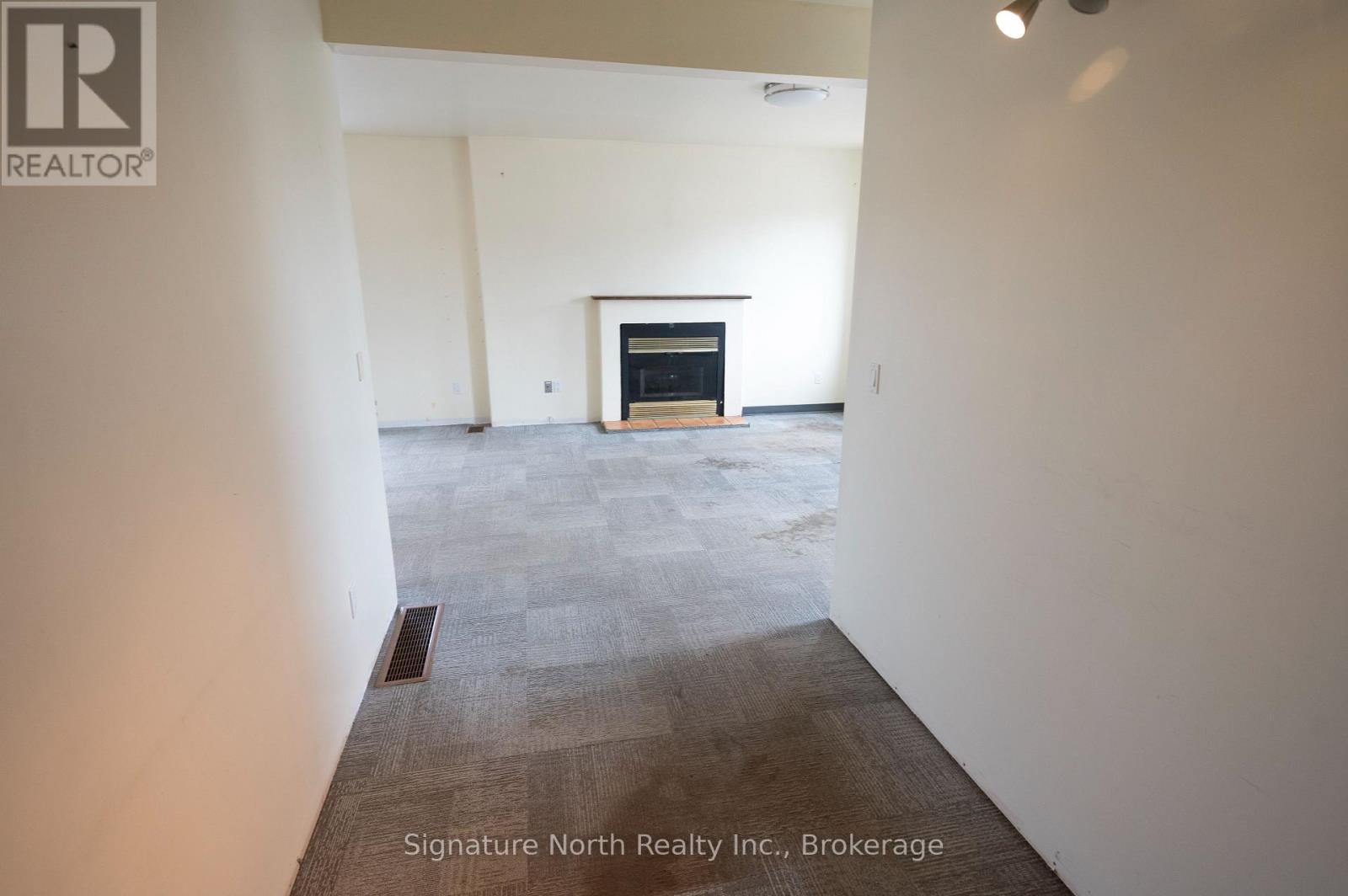 287 Bay Street Property Photo 28