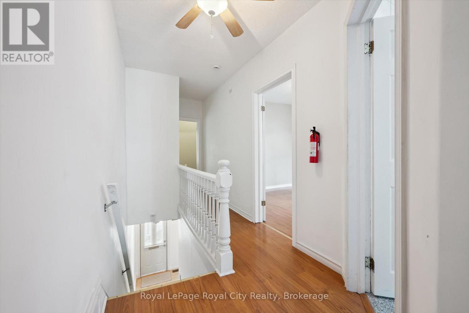 90 Neeve Street Property Photo 18
