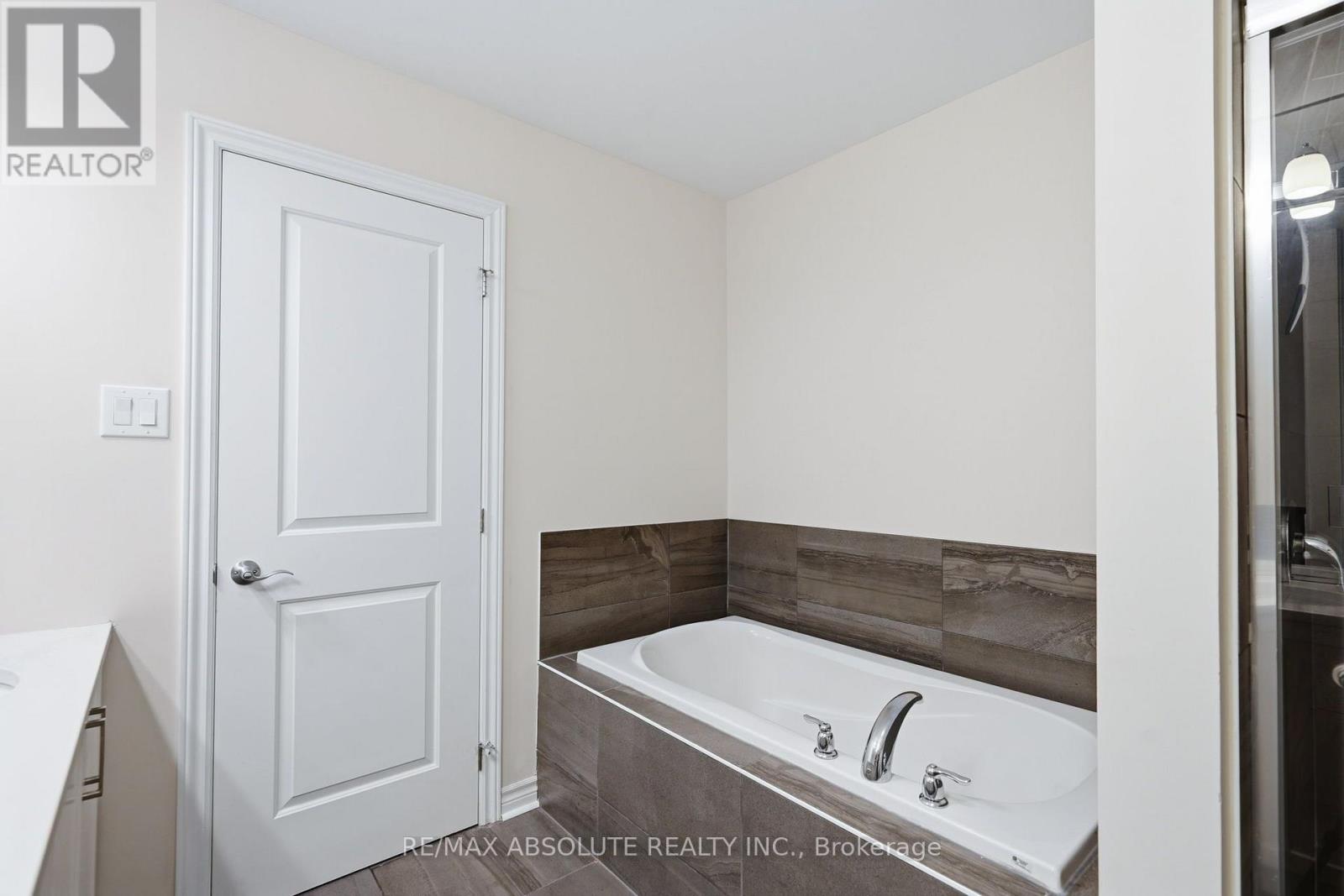 239 Tim Sheehan Place Property Photo 23