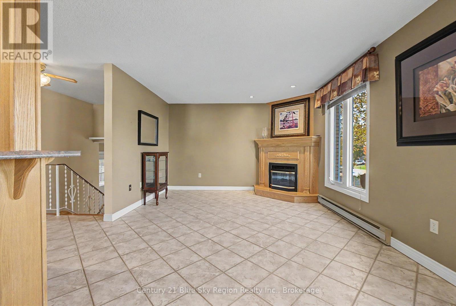 1550 Chapais Street Property Photo 8
