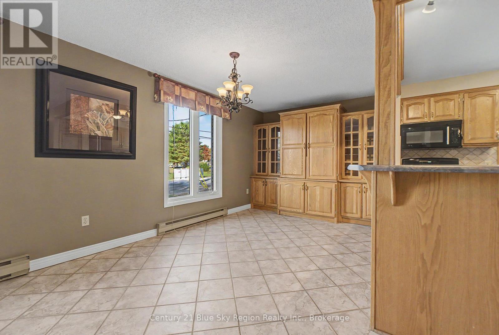 1550 Chapais Street Property Photo 10
