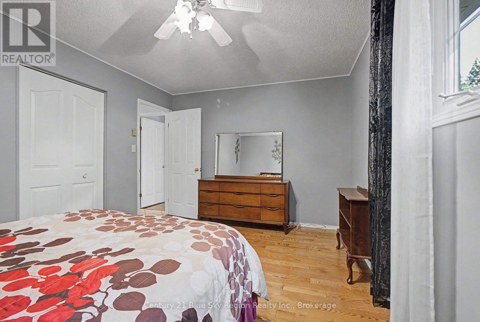1550 Chapais Street Property Photo 21