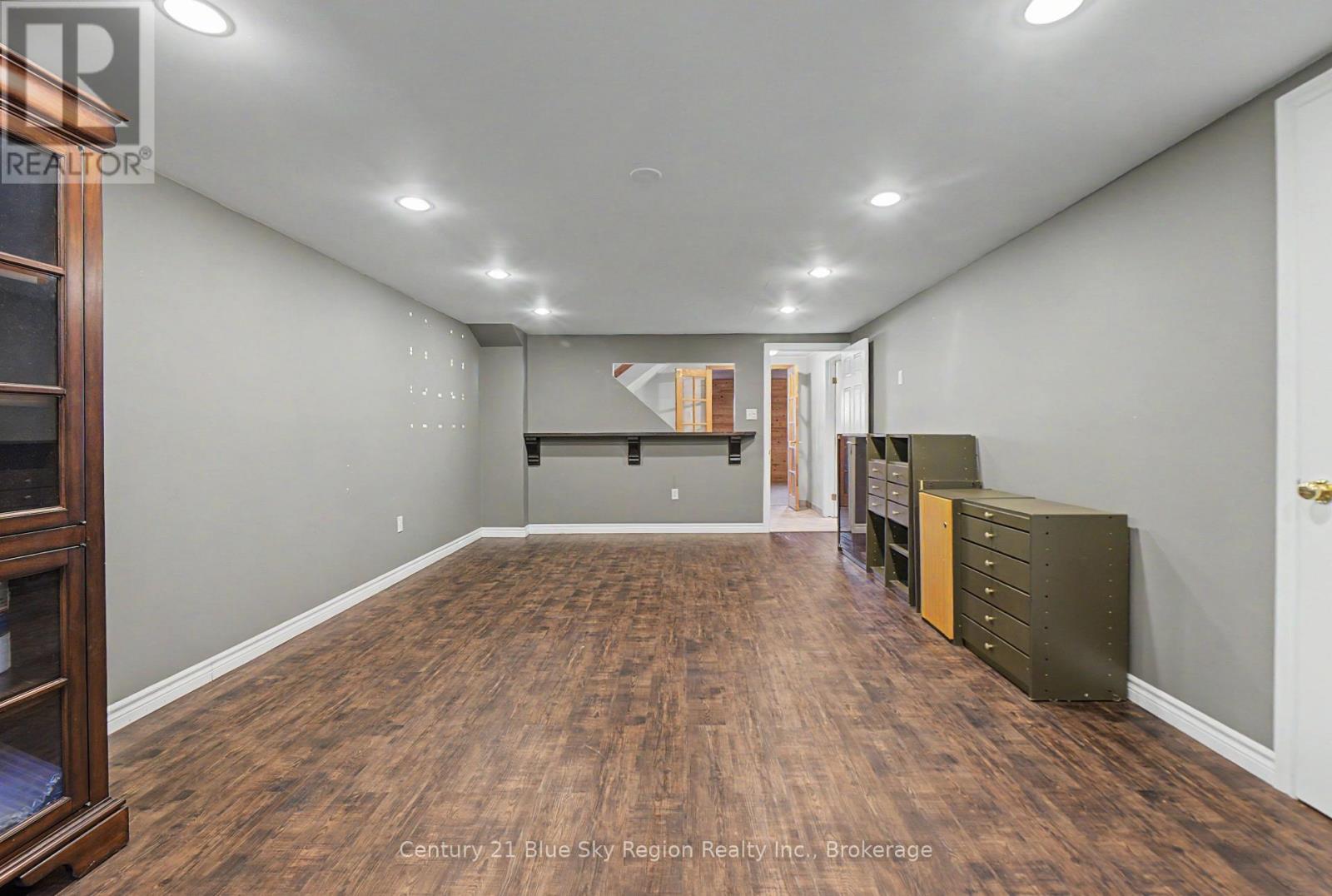 1550 Chapais Street Property Photo 33